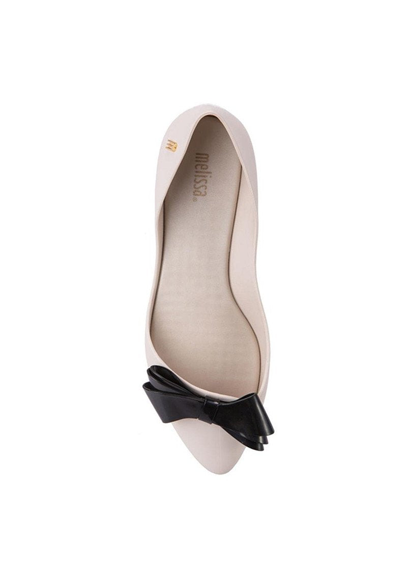 Melissa Trippy IV Flats (Beige/Black)