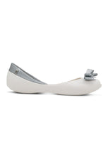 Melissa Queen Flats (White/Silver)