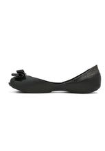Melissa Queen Flats (Black)