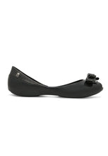 Melissa Queen Flats (Black)