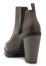 Melissa Soldier (Brown)