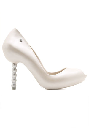 Melissa Pearl + Karl Lagerfeld (Beige) - MDreams Malaysia