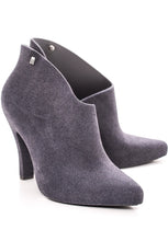 Melissa Drama (Grey Flocked)