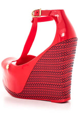 Melissa Peace III (Red)