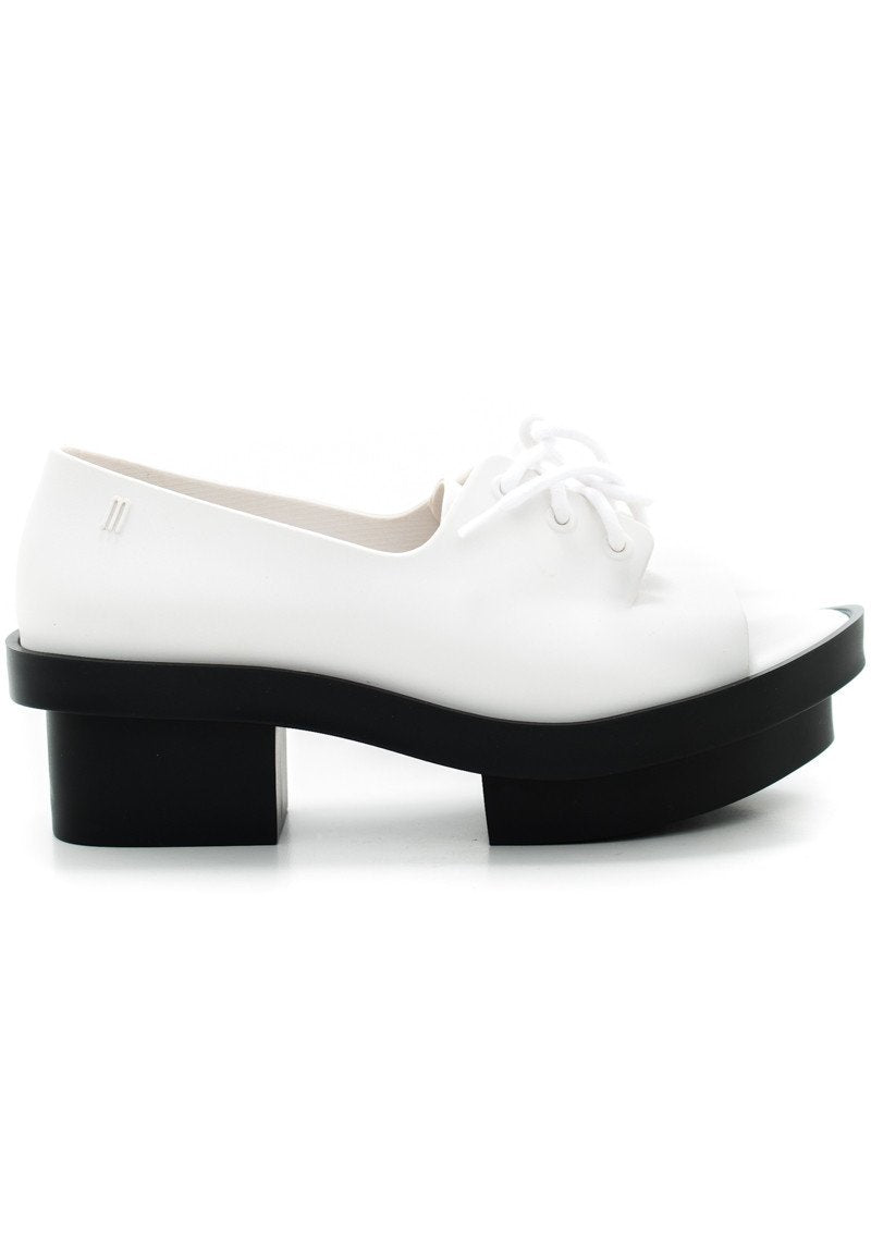 Melissa Wanna Be Rio (White/Black)