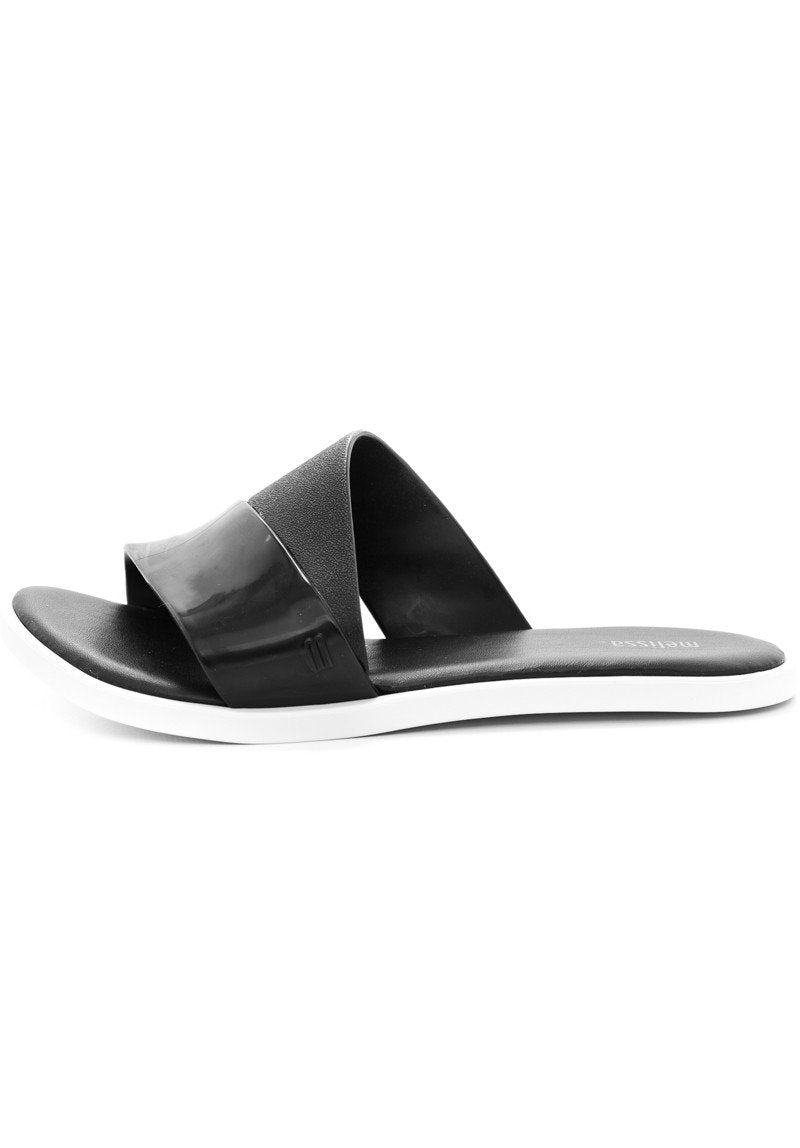 Melissa Bronzer (Black/White) - MDreams Malaysia