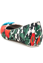 VW Anglomania + Melissa Ultragirl XV (Beige/Black/Red)