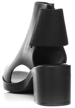 Melissa Elastic Dance (Black) - MDreams Malaysia