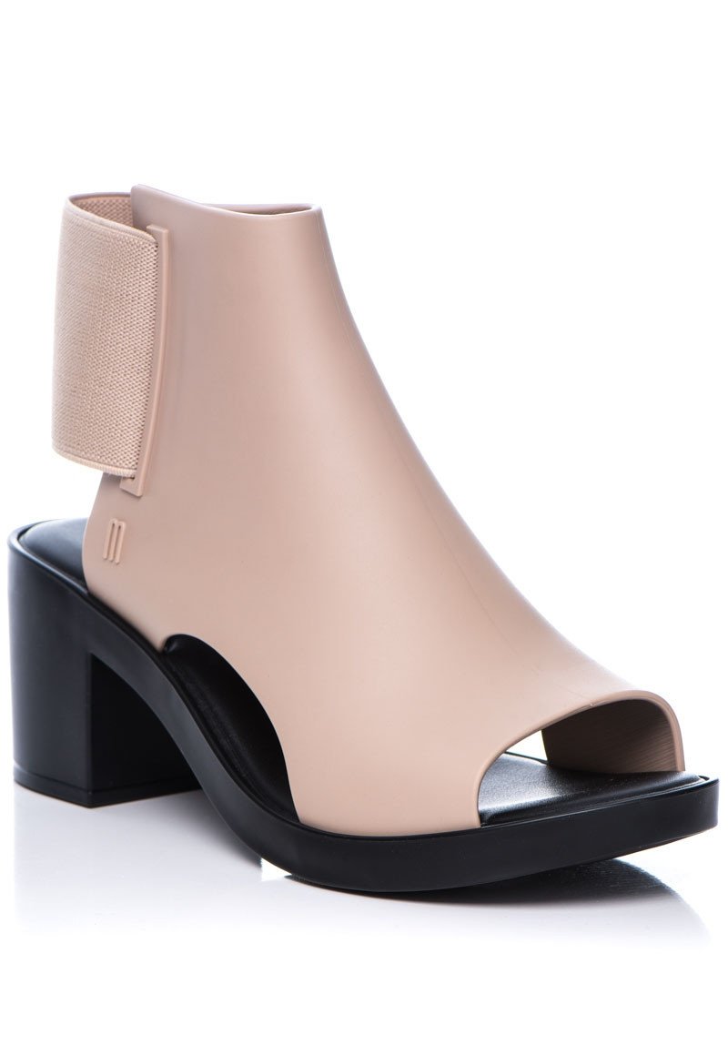 Melissa Elastic Dance (Beige) - MDreams Malaysia