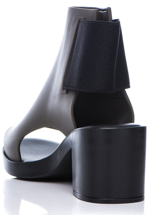 Melissa Elastic Dance (Dark Grey) - MDreams Malaysia