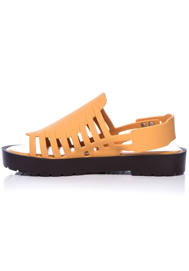 Melissa Huarache (Light Brown)