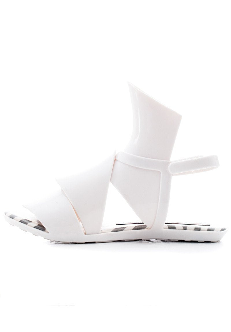 Melissa Aileron + Gareth Pugh (White) - MDreams Malaysia