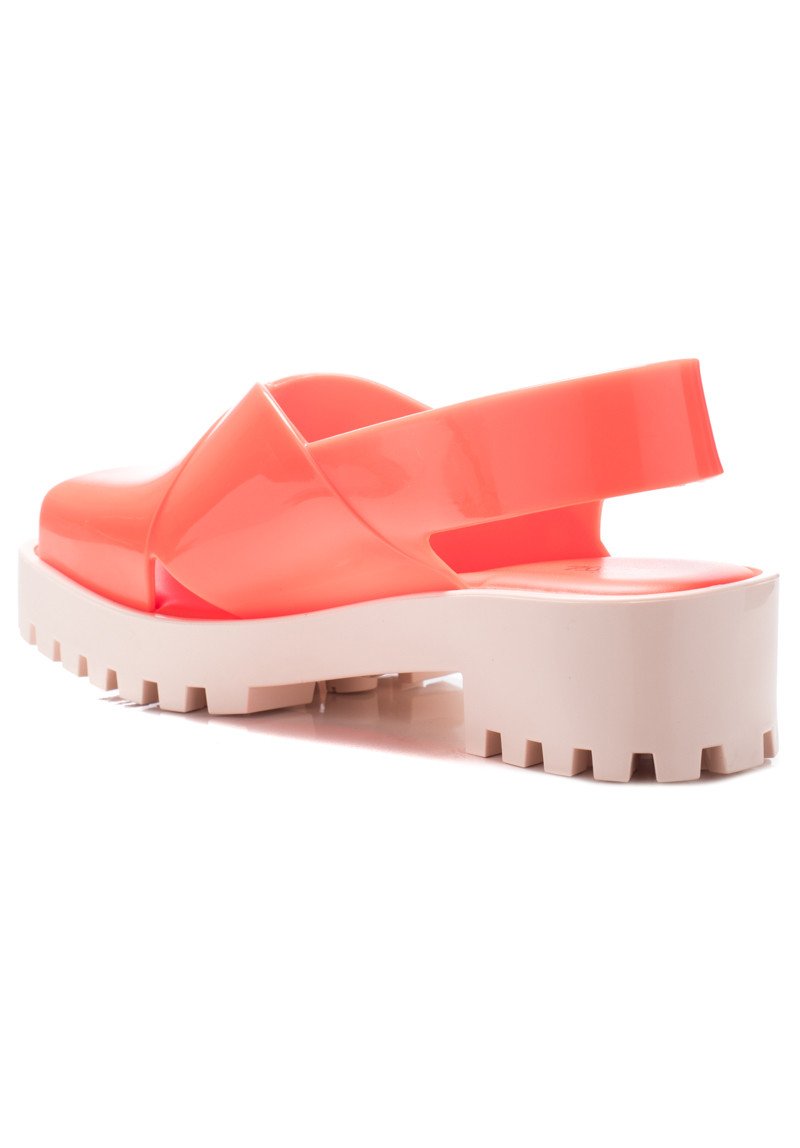 Melissa Cosmopolitan