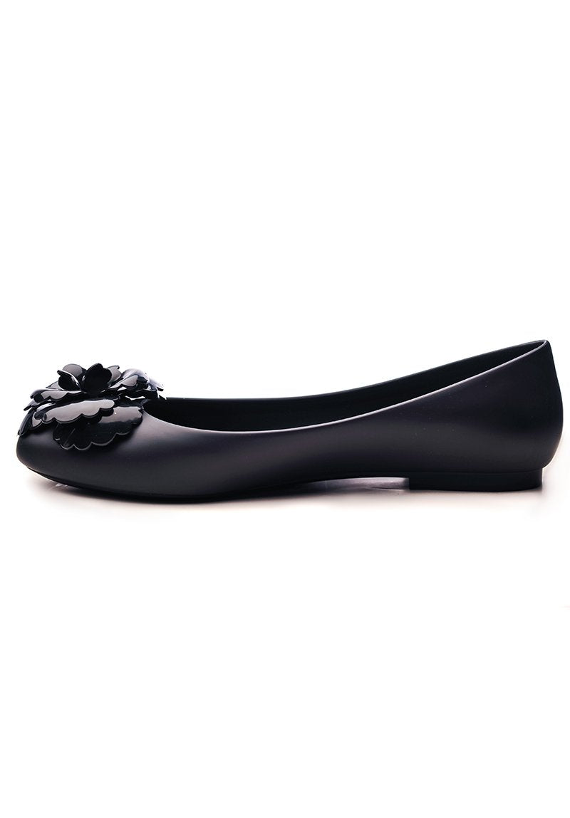 Melissa Doll Fem Ad (Black)