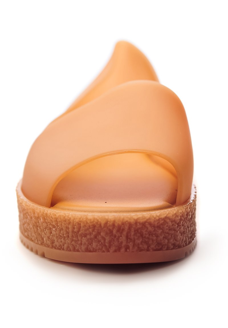 Melissa Puzzle Ad (Beige)